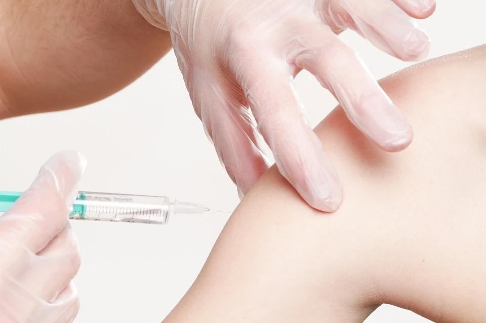 Единственной надежной защитой от заболевания является вакцинация против кори. Фото Angelo Esslinger с сайта Pixabay.com