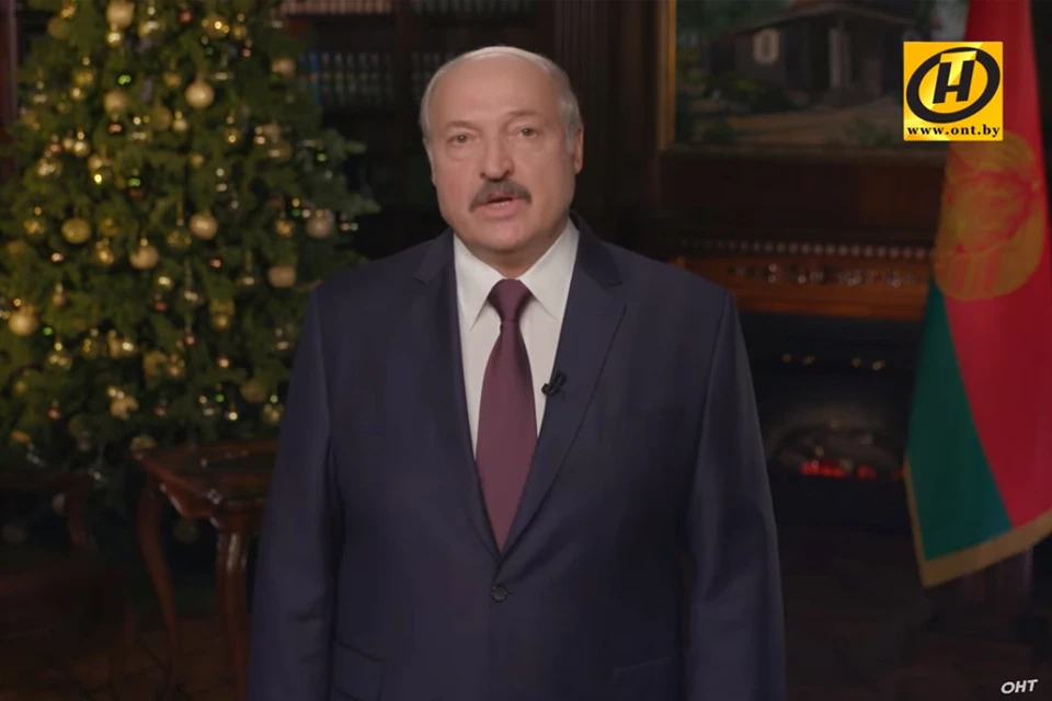 Президент поздравил Беларусь с 2020-м. Фото: скриншот трансляции ОНТ