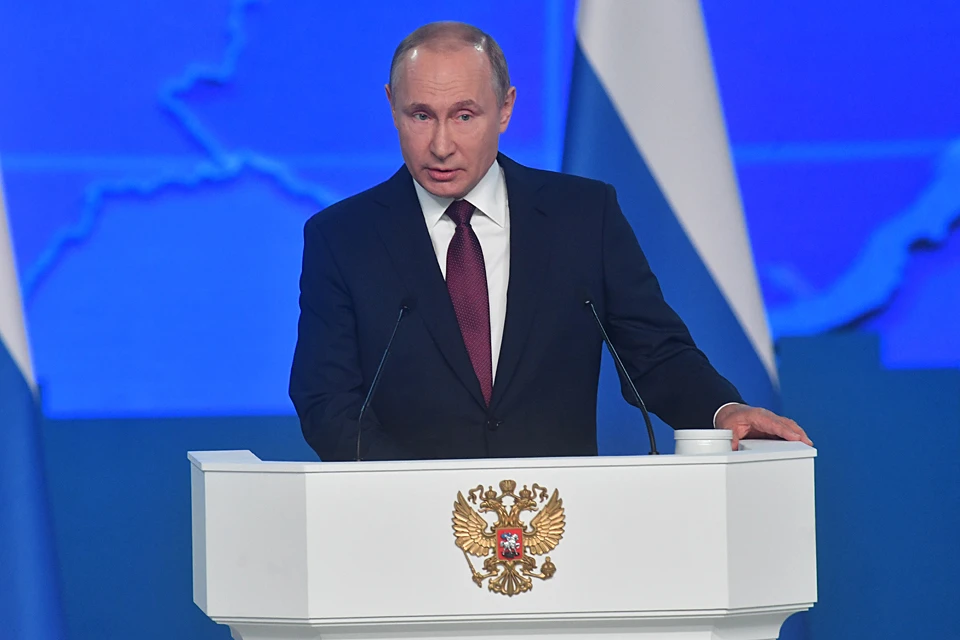Слова президента о развитии ВПК России встретили аплодисментами