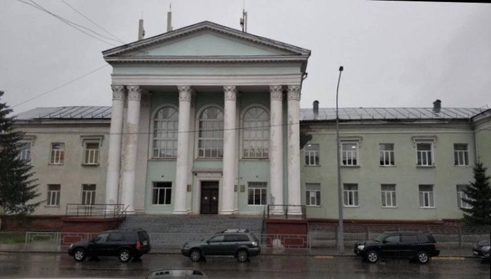 Фото Дворца: скриншот из 2ГИС