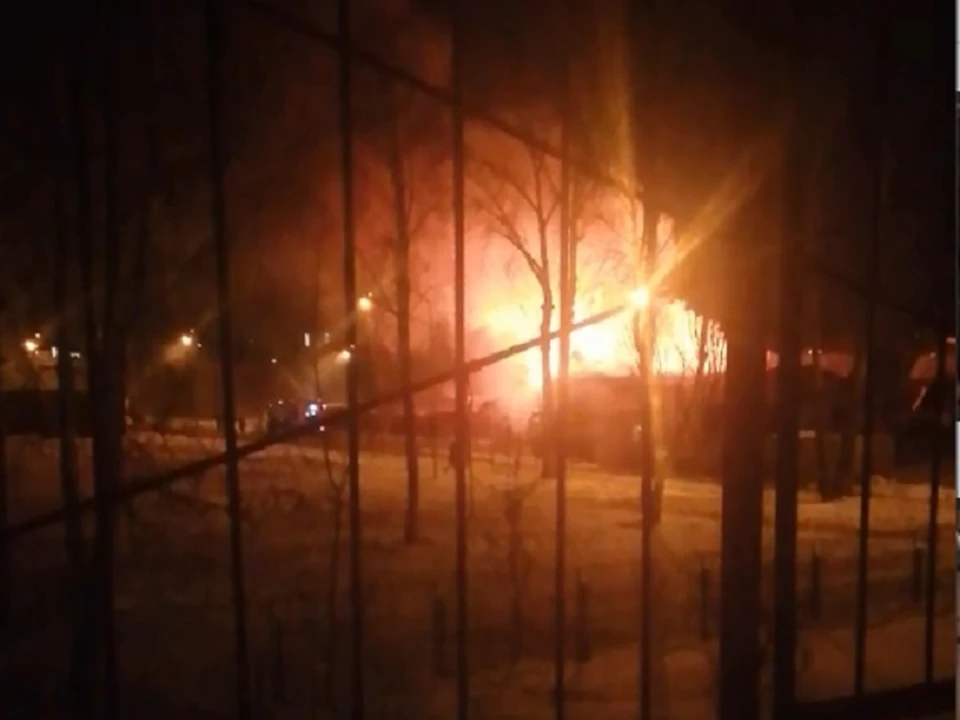 Пожар в Тюмени на Пирогова, 22. Фото: скриншот с видео