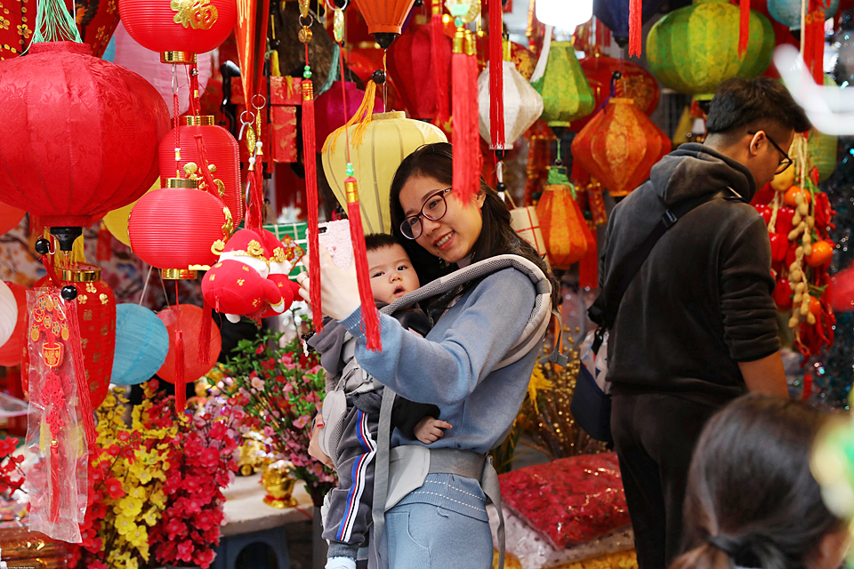 На данный момент нет никаких рекомендаций Ростуризма и Роспотребнадзора в связи с коронавирусом для тех, кто летит во Вьетнам