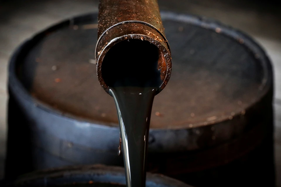Цена нефти Brent опустилась