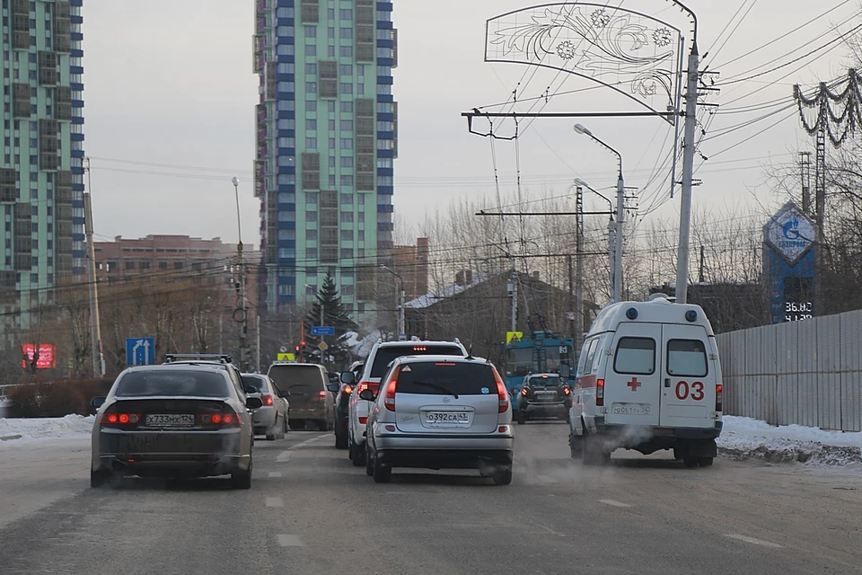 Выделенные полосы движения помогут добираться к больному быстрее!