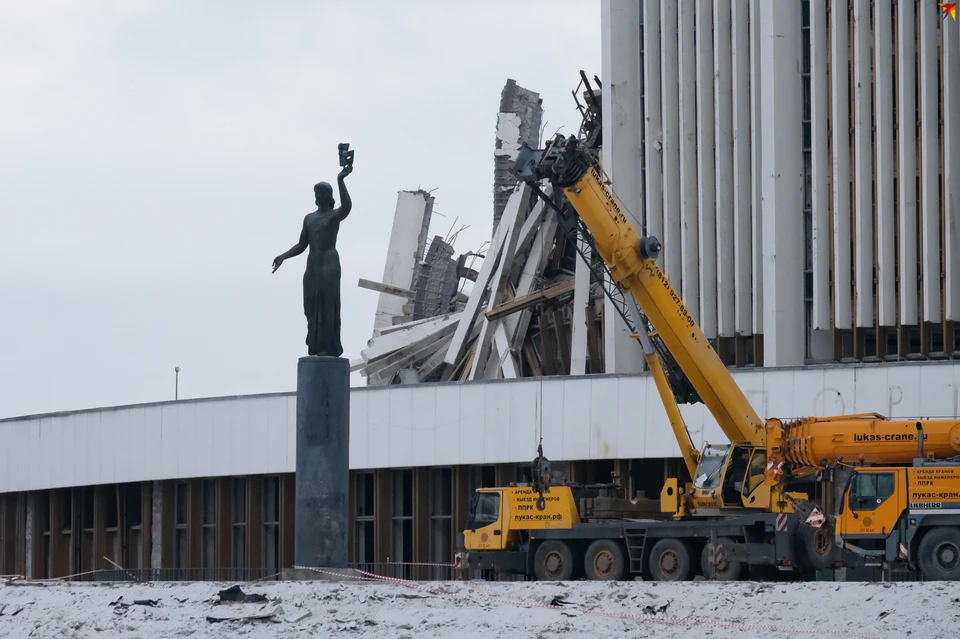 В Смольном не будут расторгать договор на строительство новой арены на месте СКК.
