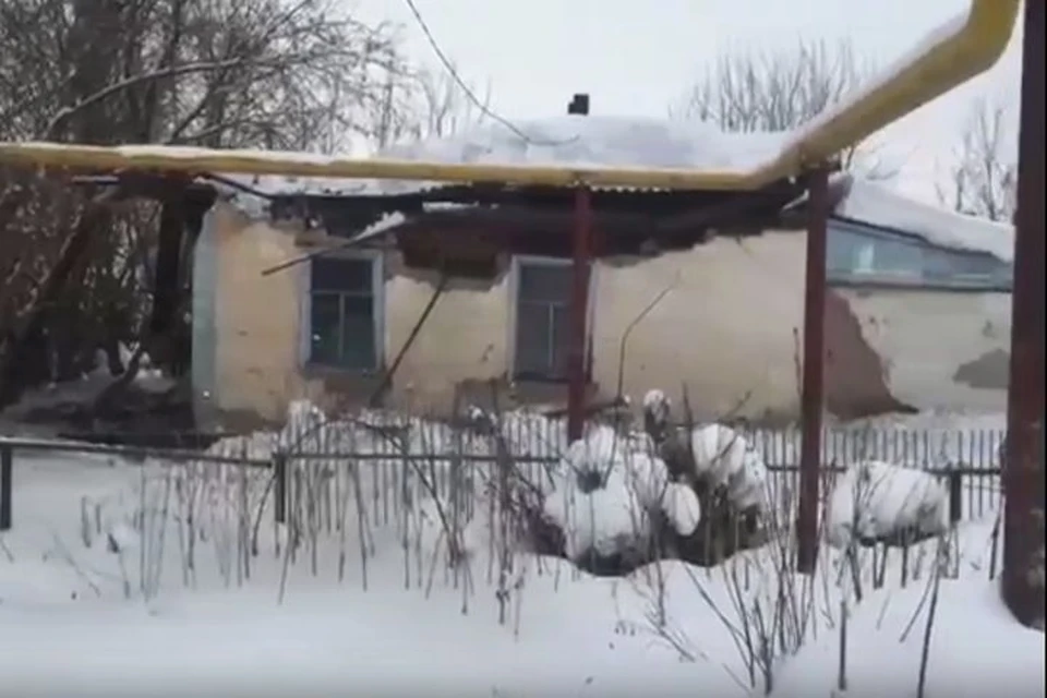 На месте работают пожарно-спасательные подразделения. Фото: ГУ МЧС