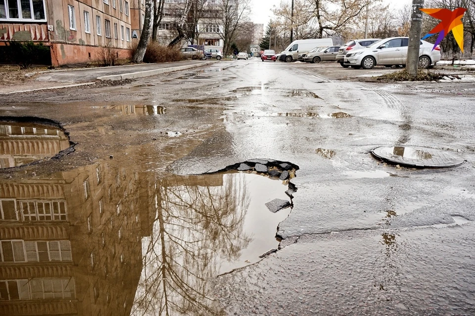В Орле 17 недавно отремонтированных дорог вновь требуют устранения выбоин и ям