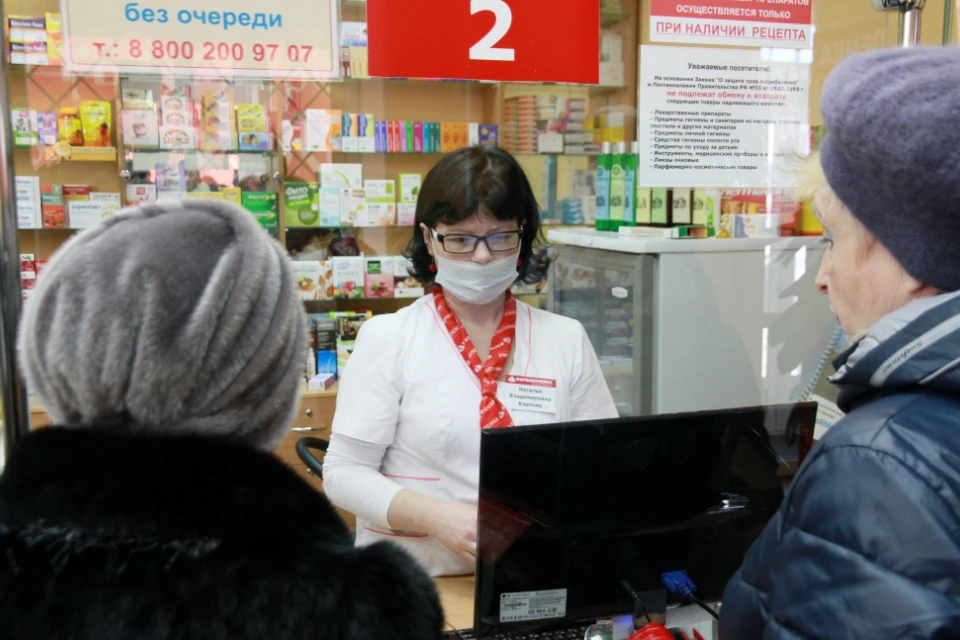 В «черный список» попадают аптеки, где цена масок больше 10 рублей