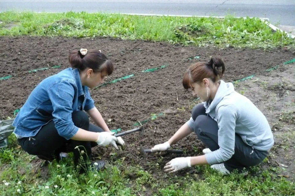В Комсомольске собираются трудоустроить больше тысячи подростков