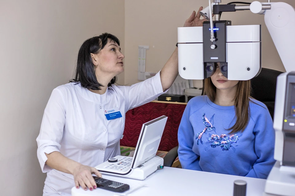 В Клинике Бранчевского есть уникальная компьютеризированная диагностическая система для проверки зрения. Фото: предоставлено Клиникой Бранчевского.
