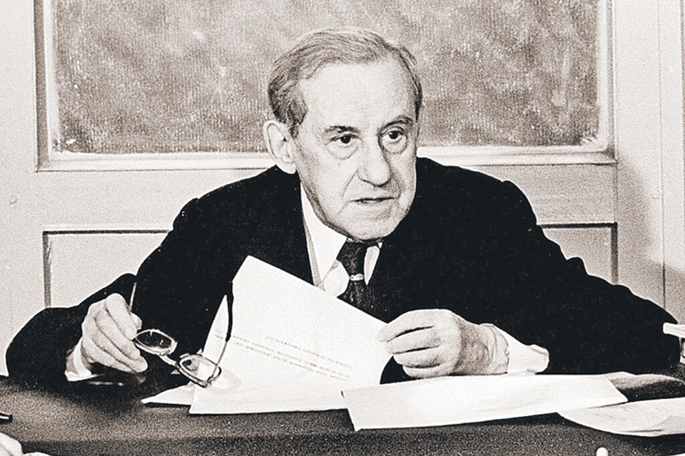 Профессор Розенталь был одним из самых выдающихся советских лингвистов.