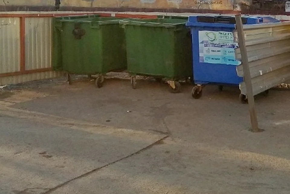Липчане пожаловались, что из-за перекрытия проспекта Победы во дворах не вывозят мусор