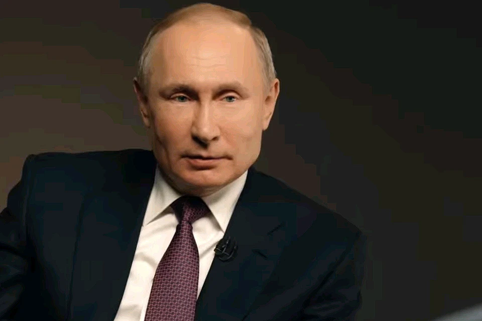 Президент России Владимир Путин во время интервью ТАСС.