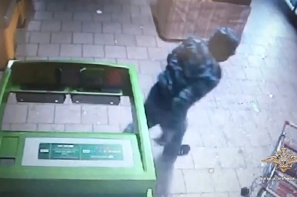 Двое новокузнечан осуждены за попытку кражи 2 миллионов рублей из банкомата. Фото: ГУ МВД России по Кемеровской области