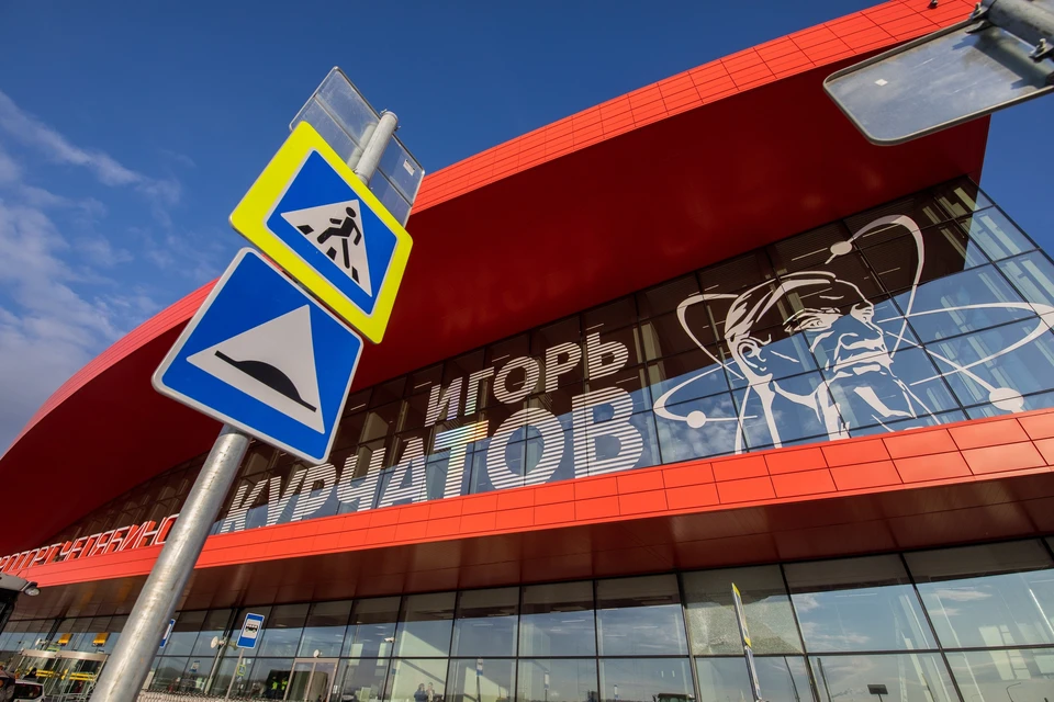 Утром еще несколько самолетов вылетели с опозданием