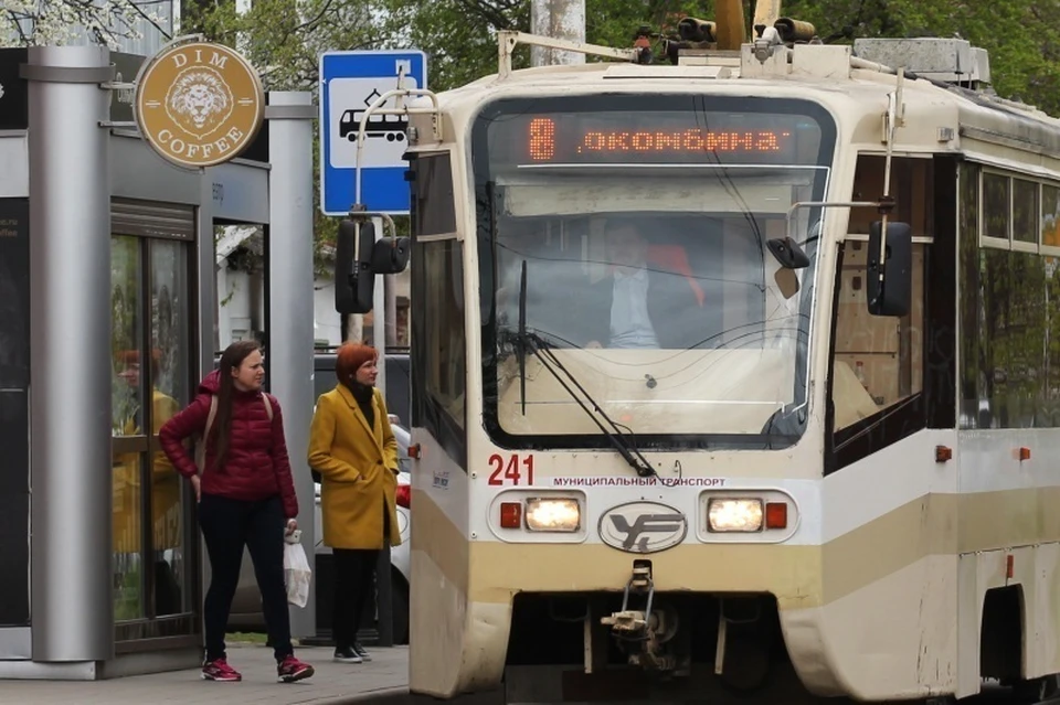 Общественный транспорт тщательно дезинфицируют, чтобы избежать заражения. Фото: krd.ru