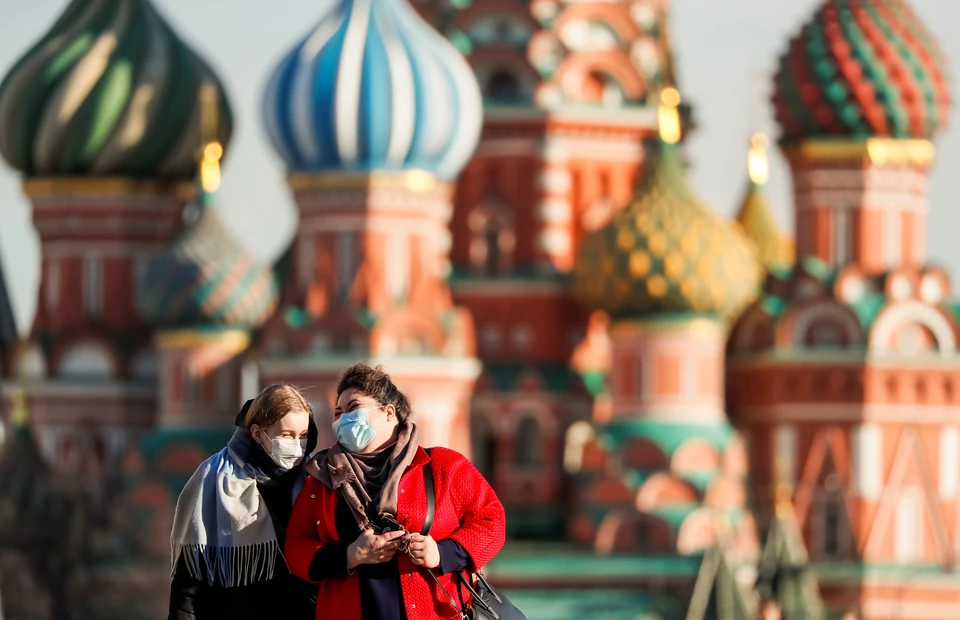 Более 20 тысяч россиян могут привезти коронавирус в страну