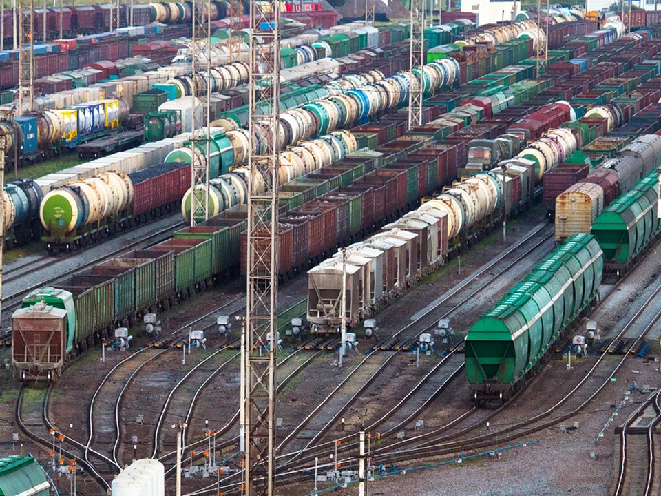 Более 1,1 тыс. тонн продовольствия ушли со станций Смоленского региона МЖД. Фото: пресс-служба МЖД.