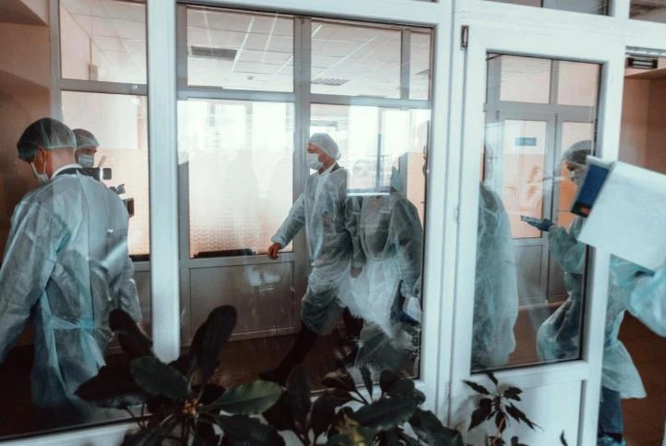В Курске трое пациентов с коронавирусом вылечились, а один скончался с неподтвержденным диагнозом от пневмонии