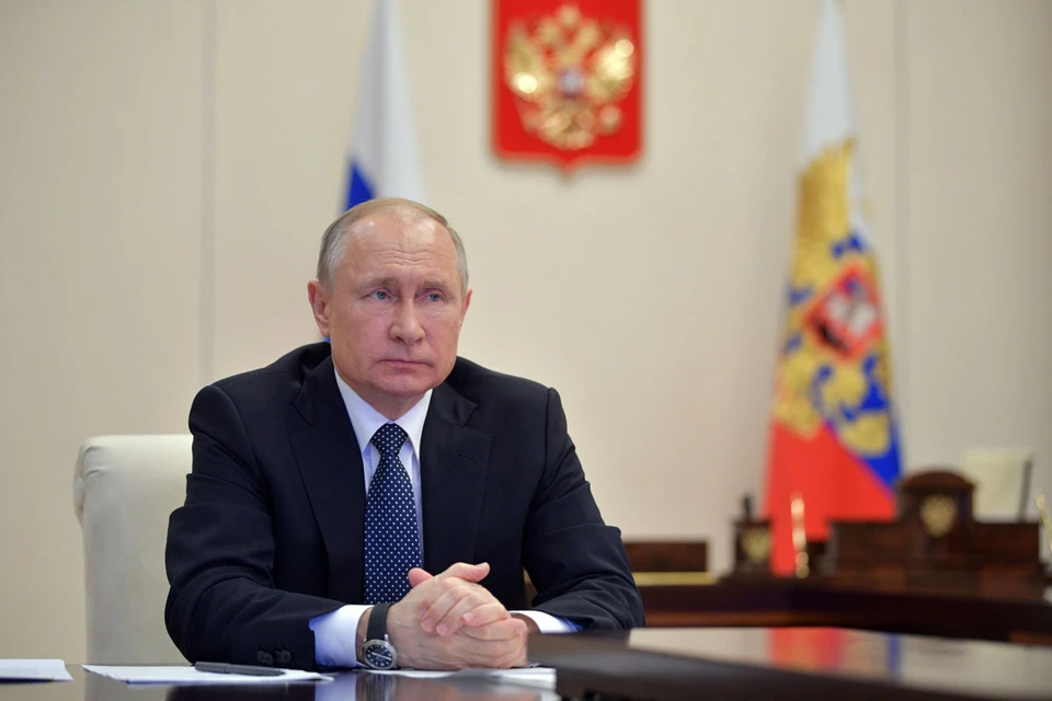 Владимир Путин 13 апреля 2020 года проведет совещание из-за ситуации с коронавирусом.