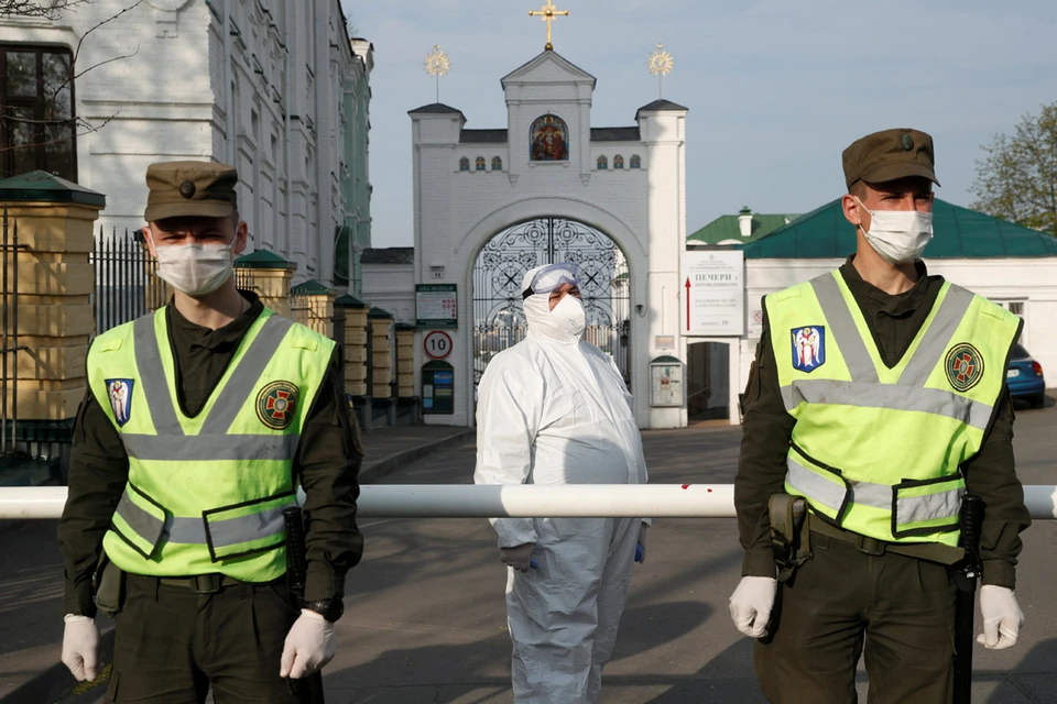 Все основные храмы в Киеве закрыты на карантин.