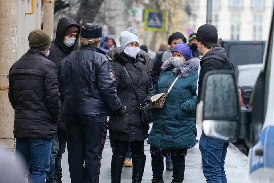 Из-за пандемии многие мигранты остались без работы и средств к существованию.