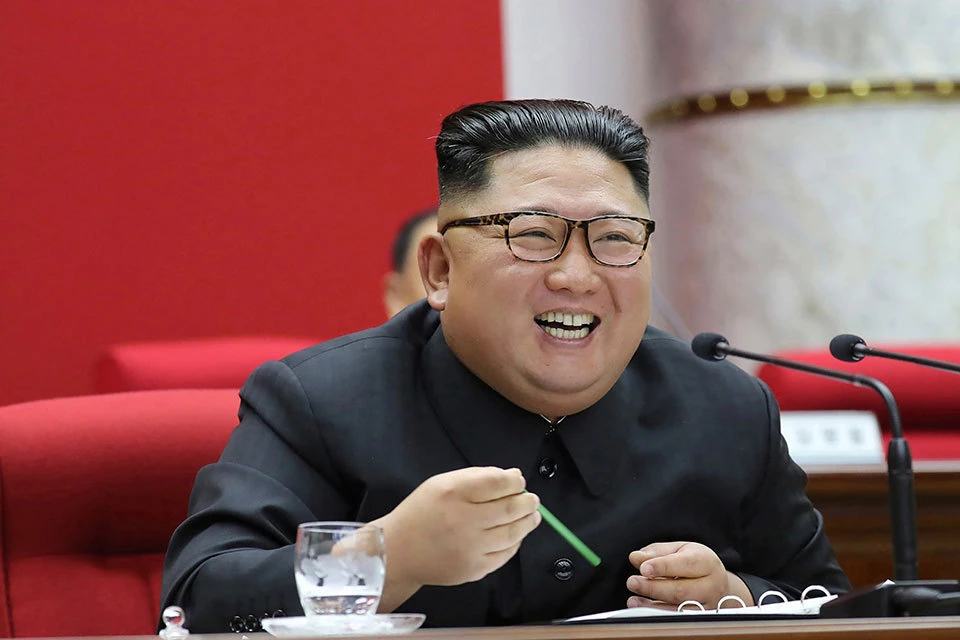 Весь мир гадает, жив ли лидер Северной Кореи