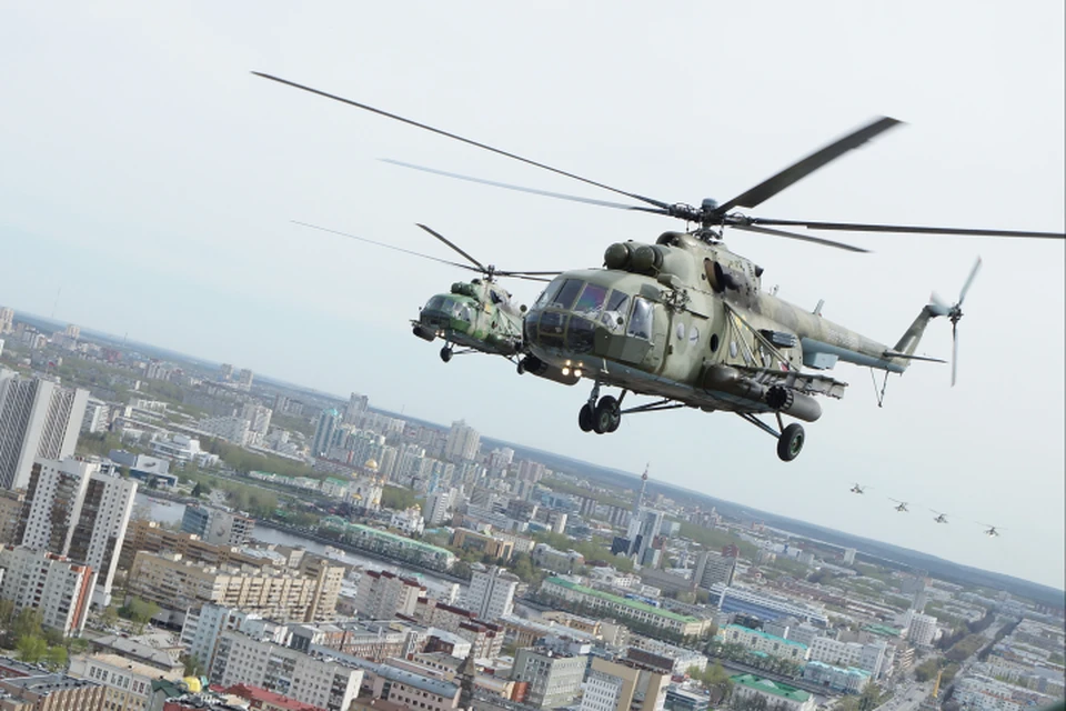 Подобные авиапарады уже проводились в Екатеринбурге.