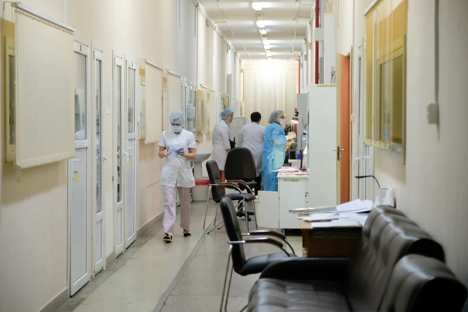 Власти Петербурга подтвердили смерть еще четырех медиков от коронавируса.