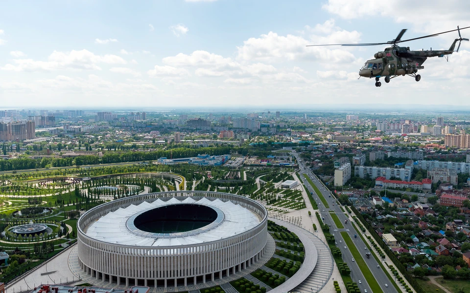 В небе над Краснодаром пролетят вертолеты