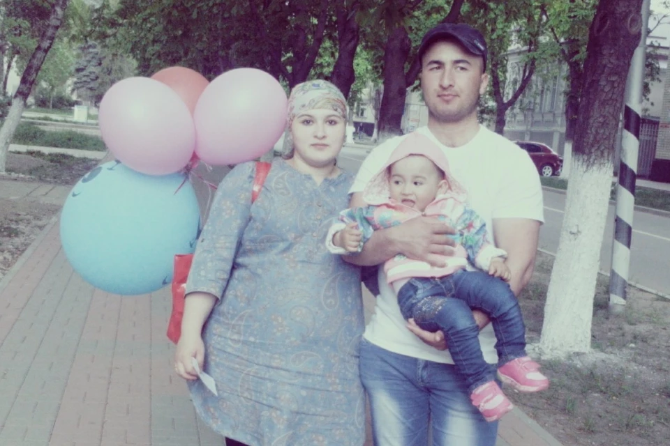 Светлана с мужем и дочкой
