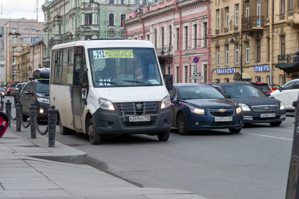 В список временно приостановленных вошли 203 маршрута.