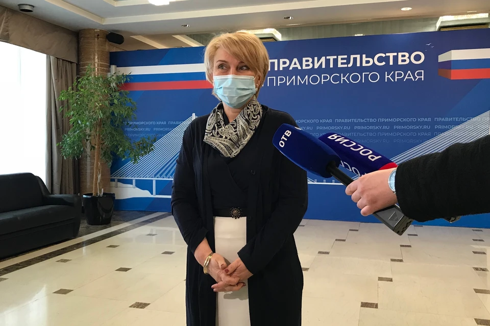 Министр образования Приморья Наталья Бондаренко ответила на вопросы журналистов