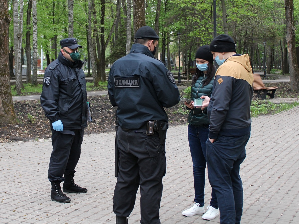 На рейды по масочному режиму из-за коронавируса в Липецке выводят ОМОН -  KP.RU