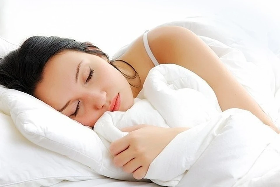 Специалисты рассказали, сколько нужно спать во время самоизоляции