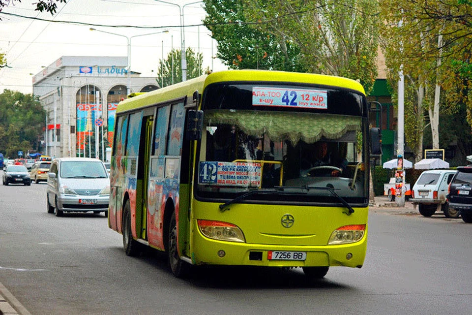 Выход на линию автобусов и троллейбусов могут отложить.