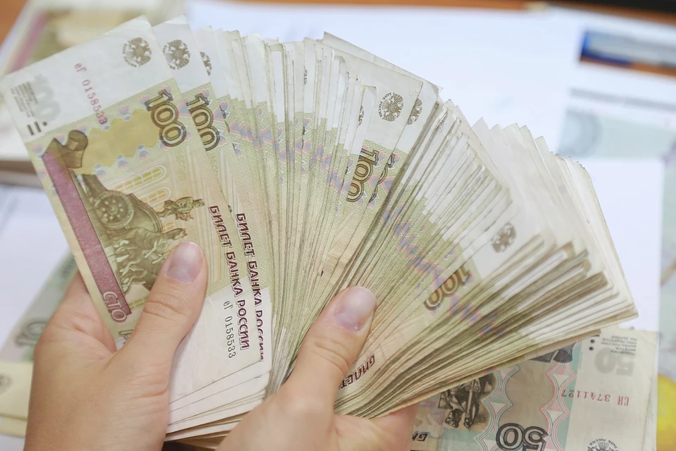 В Красноярском крае работникам не доплатили почти 100 миллионов рублей