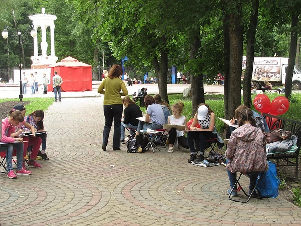 Парк орленок воронеж сегодня. Парк Орленок Воронеж. Парк Орленок Воронеж до реконструкции. Парк Орленок Воронеж аттракционы. Парк Орленок Звенигород.