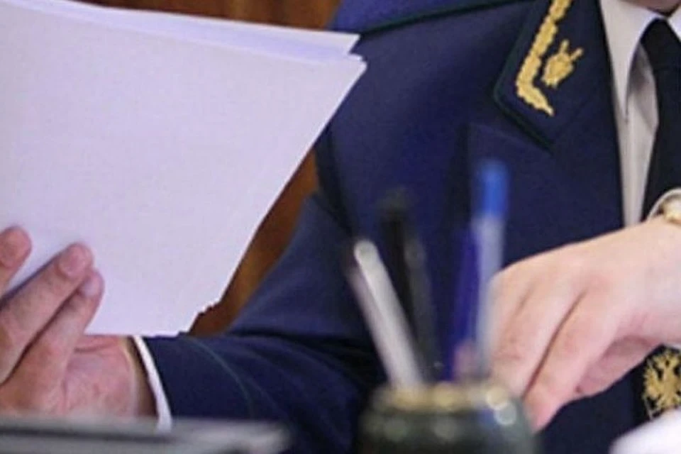 Информацию о сквозной дыре в стене жилого дома в Твери проверит прокуратура.