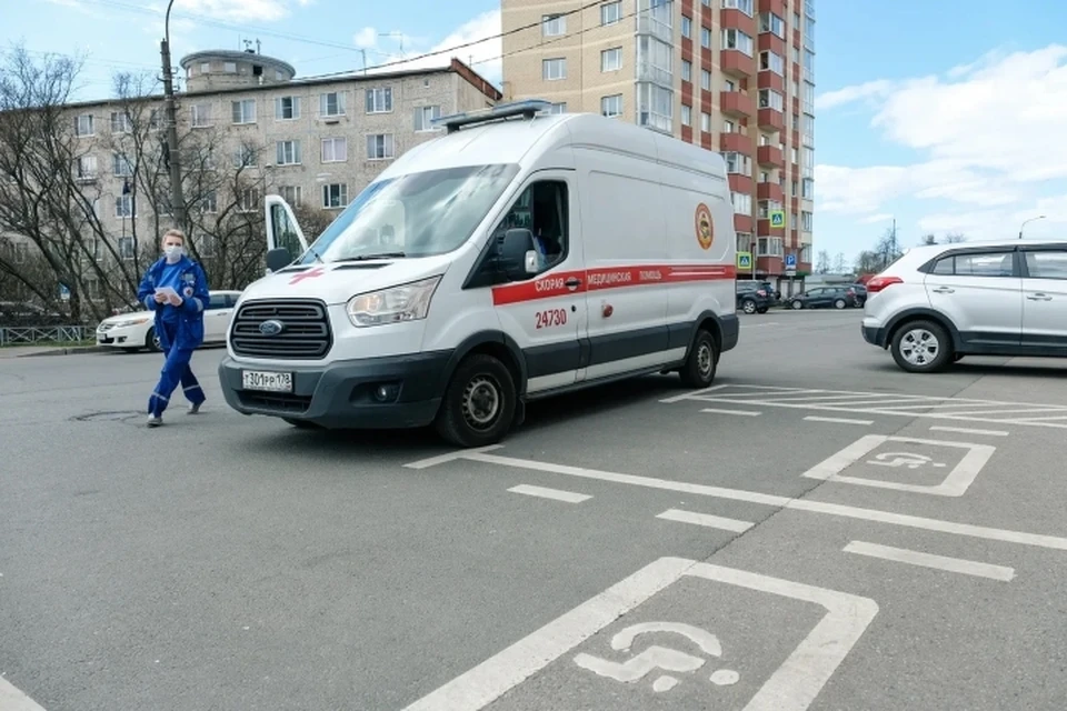 Комздрав подтвердил еще 55 новых случаев смерти от коронавируса в Санкт-Петербурге.
