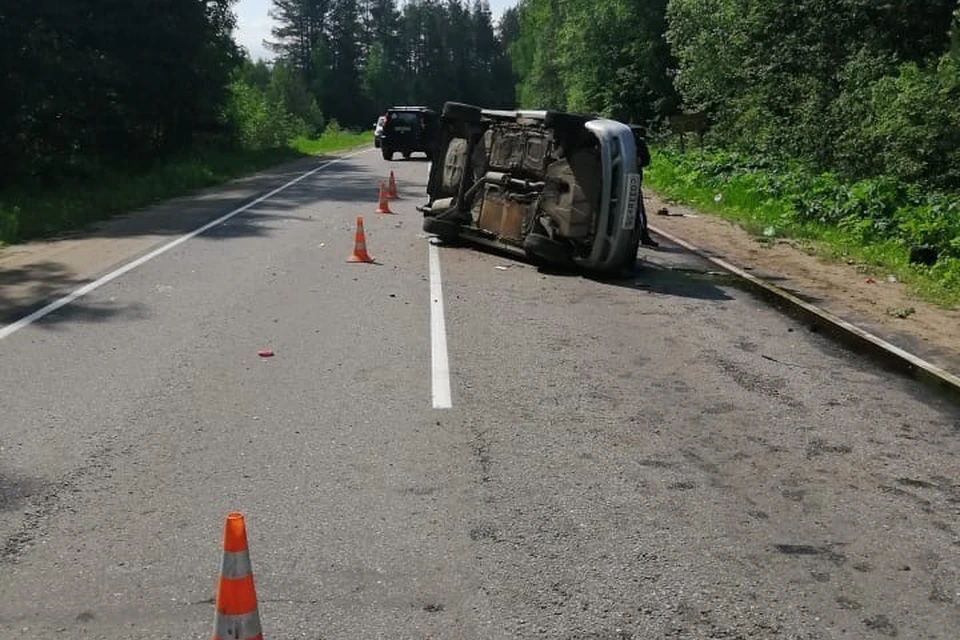 Происшествия в максатихе в 19. Происшествия в максатихе вчера. Аварии в максатихе 2013г. Дорожно-транспортное происшествие. Дтп в максатихинском районе 20 июня 2020.