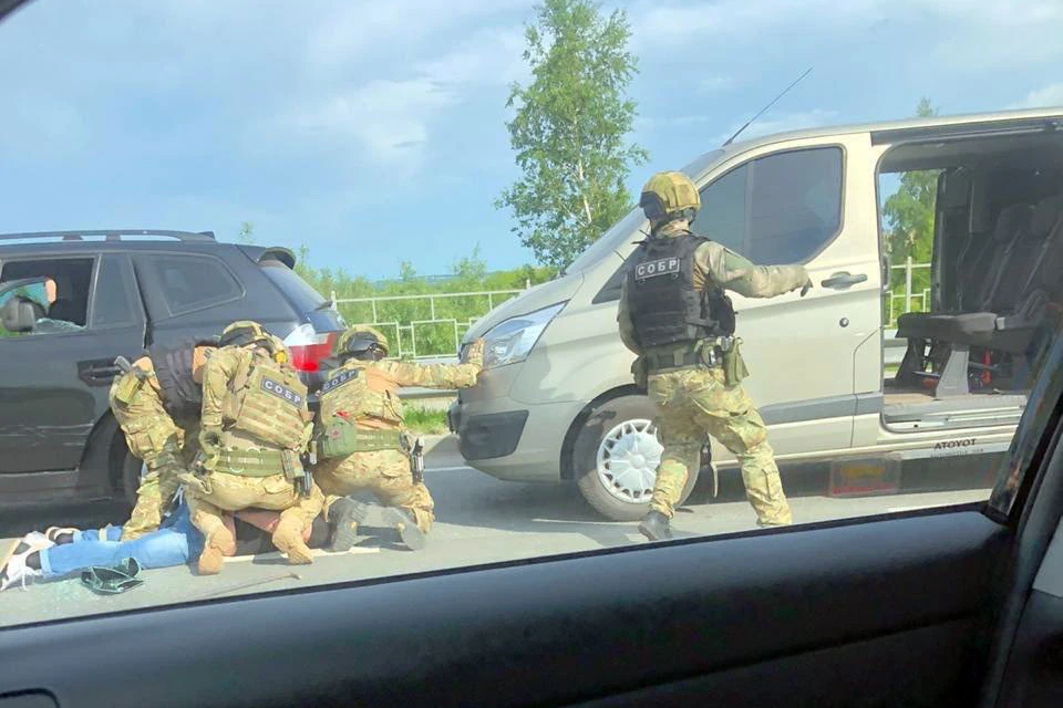 Задержанных передали дознавателям для проведения дальнейших следственных действий