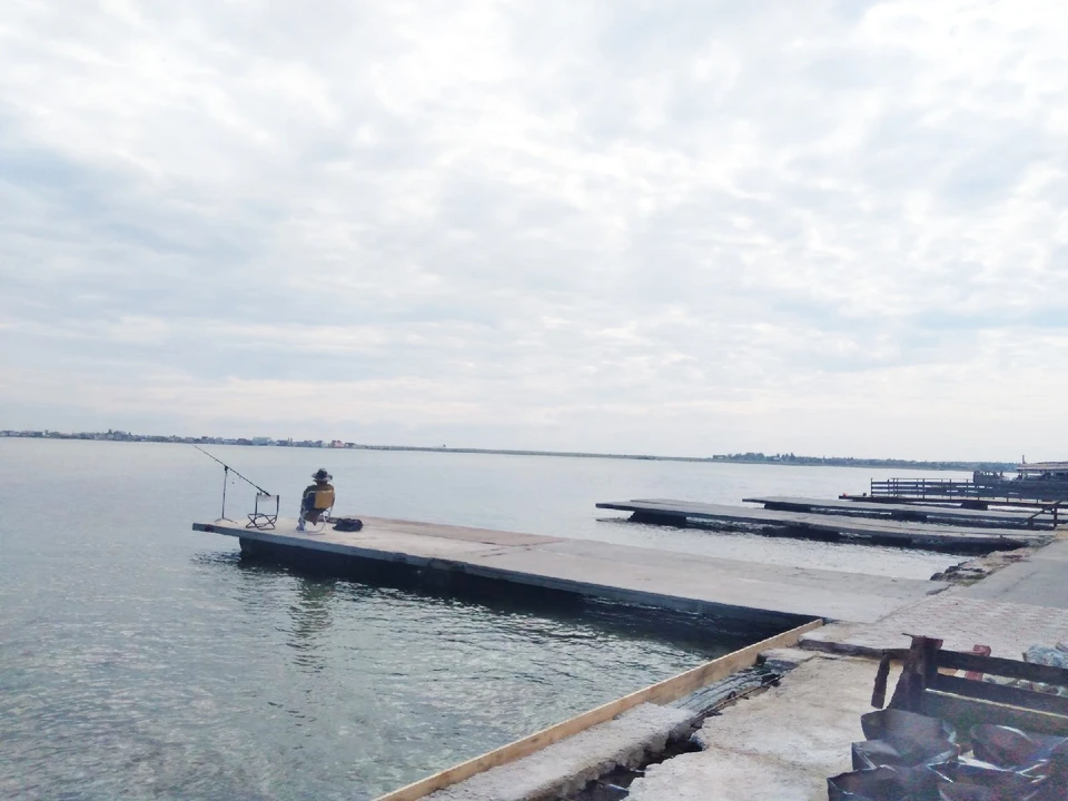 В Крыму есть места, где можно хорошо посидеть с удочкой.