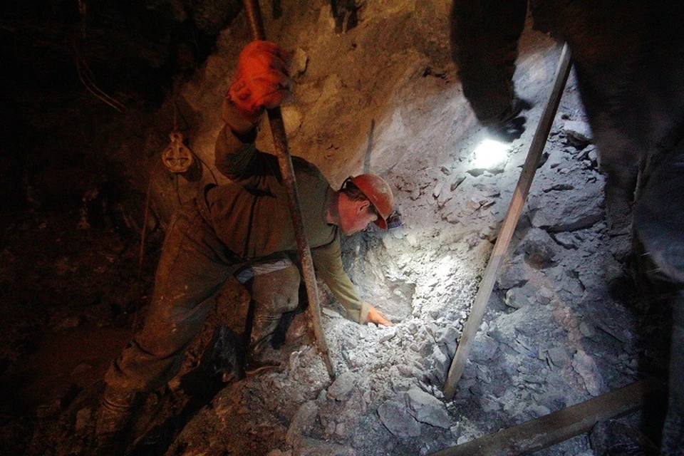 На свердловской шахте отключили электричество за долги в шесть миллионов