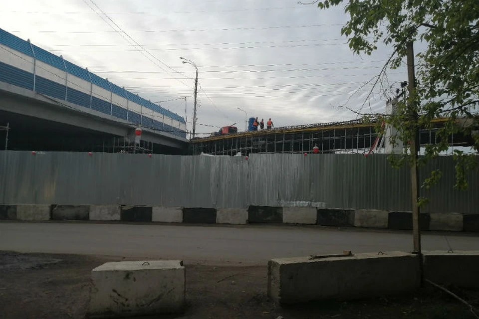 Специалисты выявили значения, которые сделали движение машин по мосту небезопасным