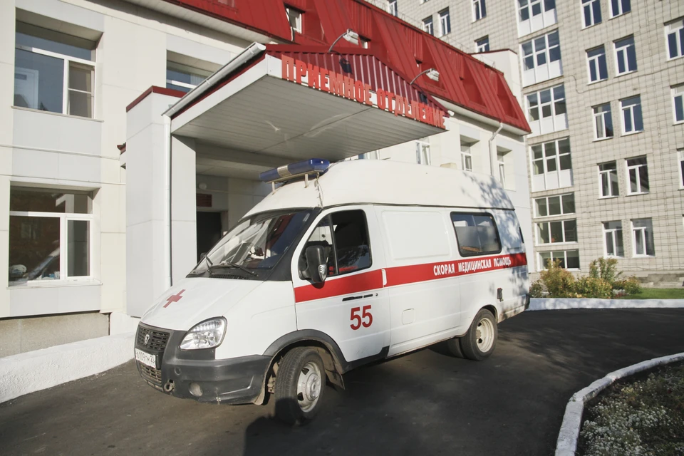Пострадавшего доставили в ближайшую больницу.
