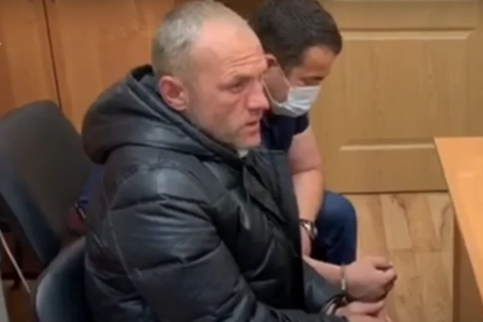 Рецидивист рассказал, почему убил пенсионерку в парке Александрино