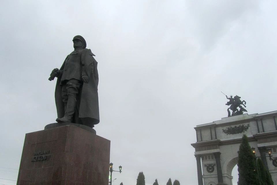 В Курске на Триумфальной арке развернется экспозиция