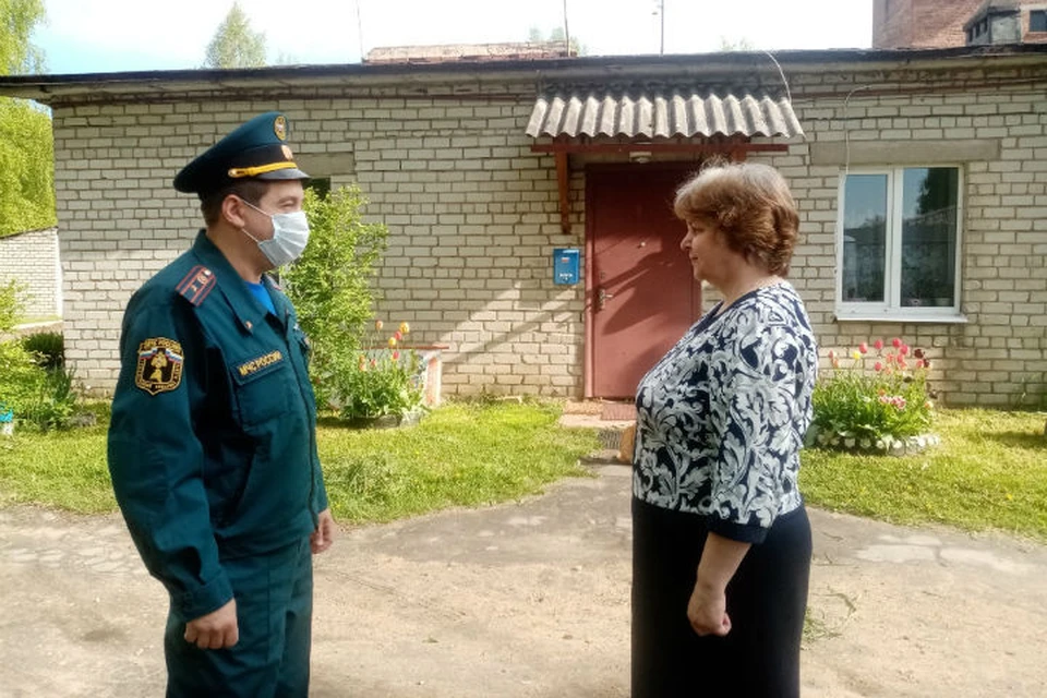 11 июля пожарные провели 339 подворовых обхода и проинструктировали около ста человек