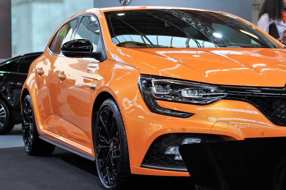 В Тюмени сотрудник автосалона продал машину клиента и забрал себе деньги. Фото - pixabay.com.